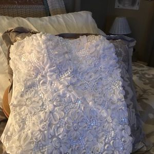 White sequins top back Very feminine